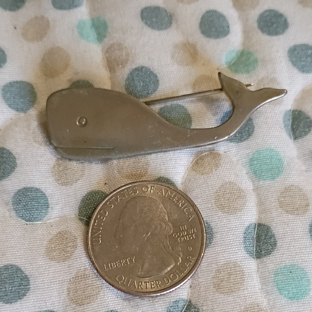 Charming Silver Whale Brooch
